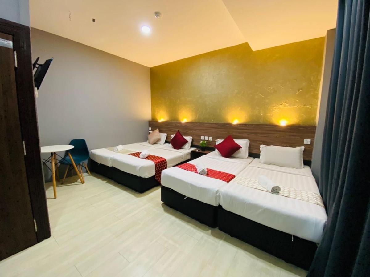 Dj Citi Point Hotel Kuala Terengganu Exteriör bild
